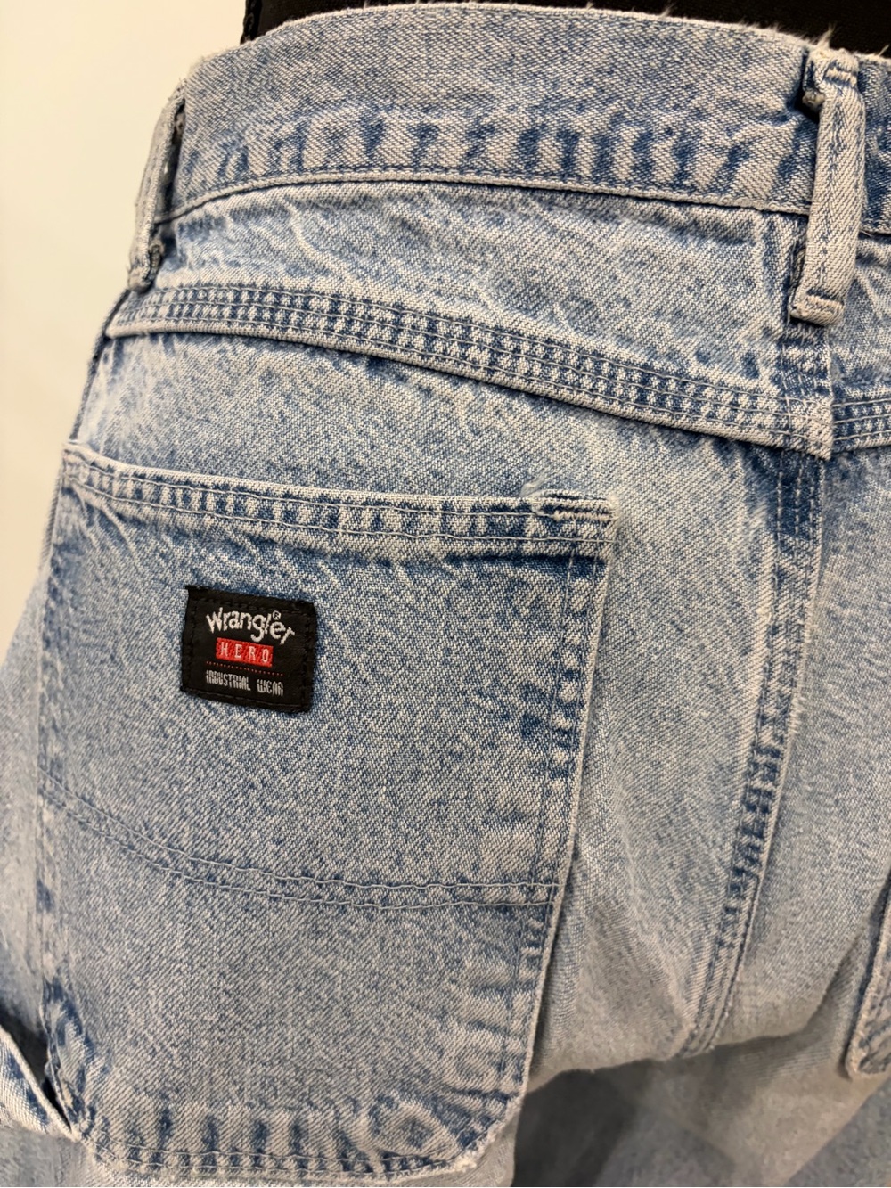High-Rise Light Blue Cropped Wide-Leg Jeans with custom detail - Picture 6 of 10